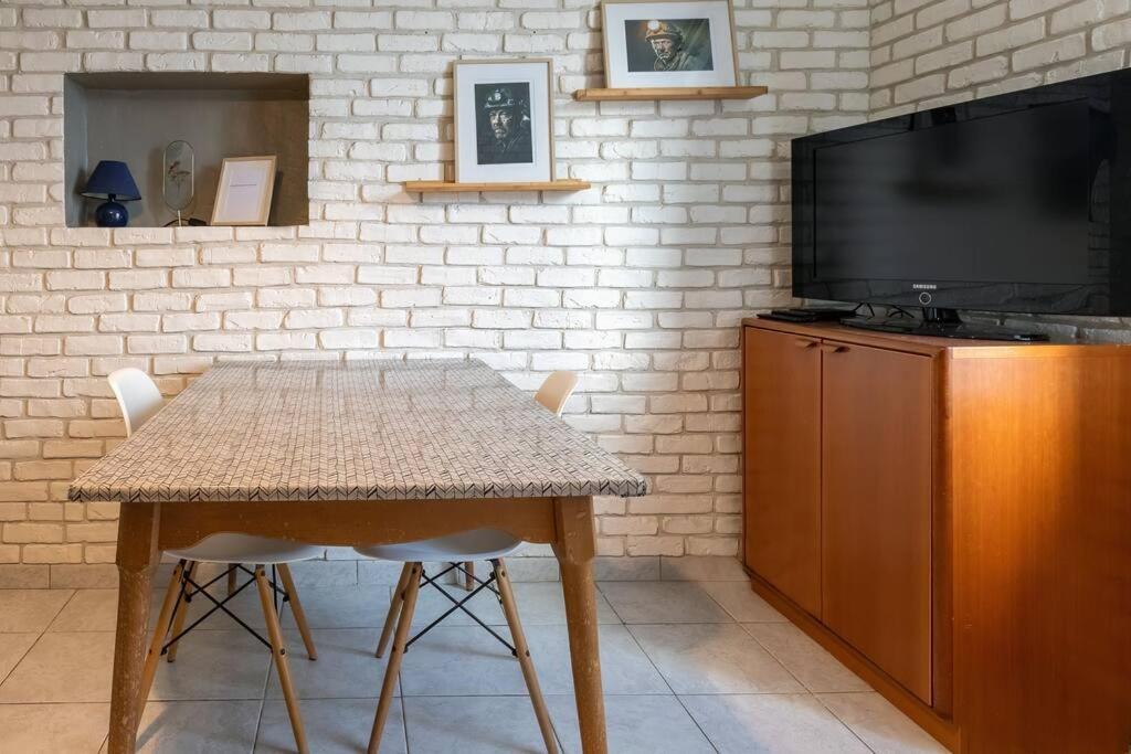 Le Graphite Apartment Auboue Luaran gambar